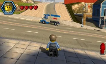 LEGO City Undercover The Chase Begins (Usa) screen shot game playing